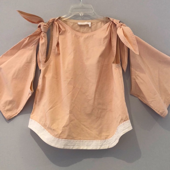 Chloe Tops - Chloe blouse with 3/4 detachable sleeves that tie at the shoulders!  Light peach